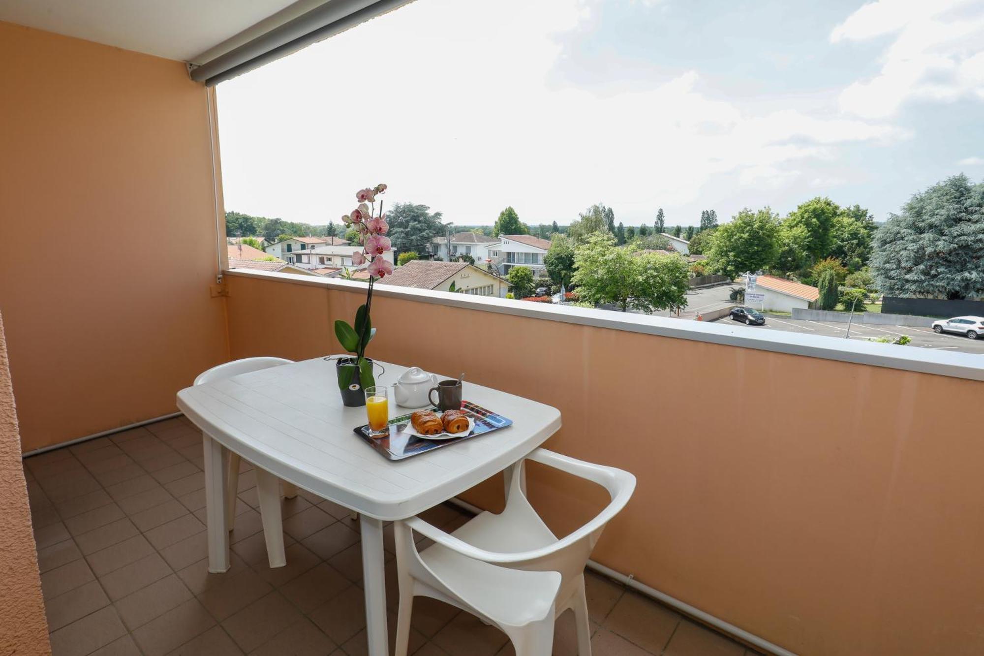 Hotel Les Terrasses De Borda*** Dax Esterno foto